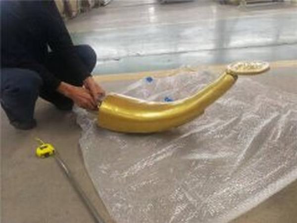铝制金色翘脚.jpg